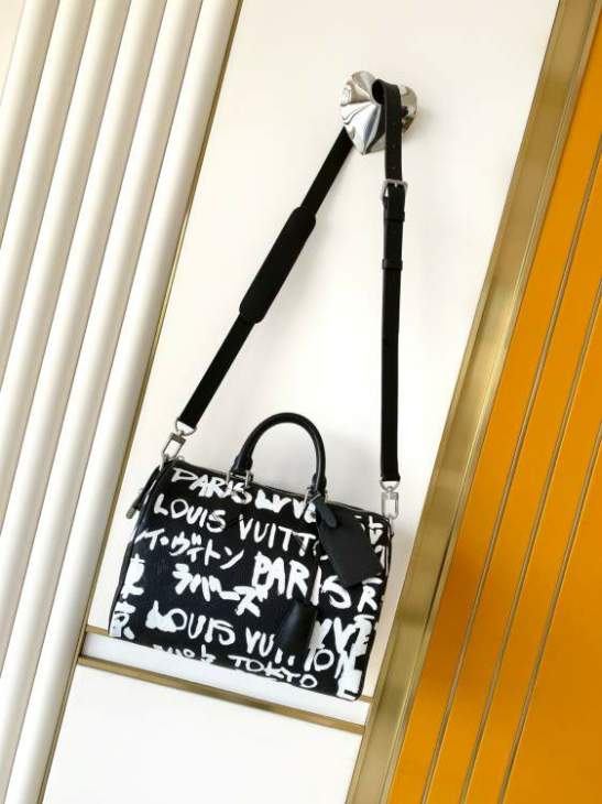 Picture of Louis Vuitton Handbags _SKUfw238324483fw